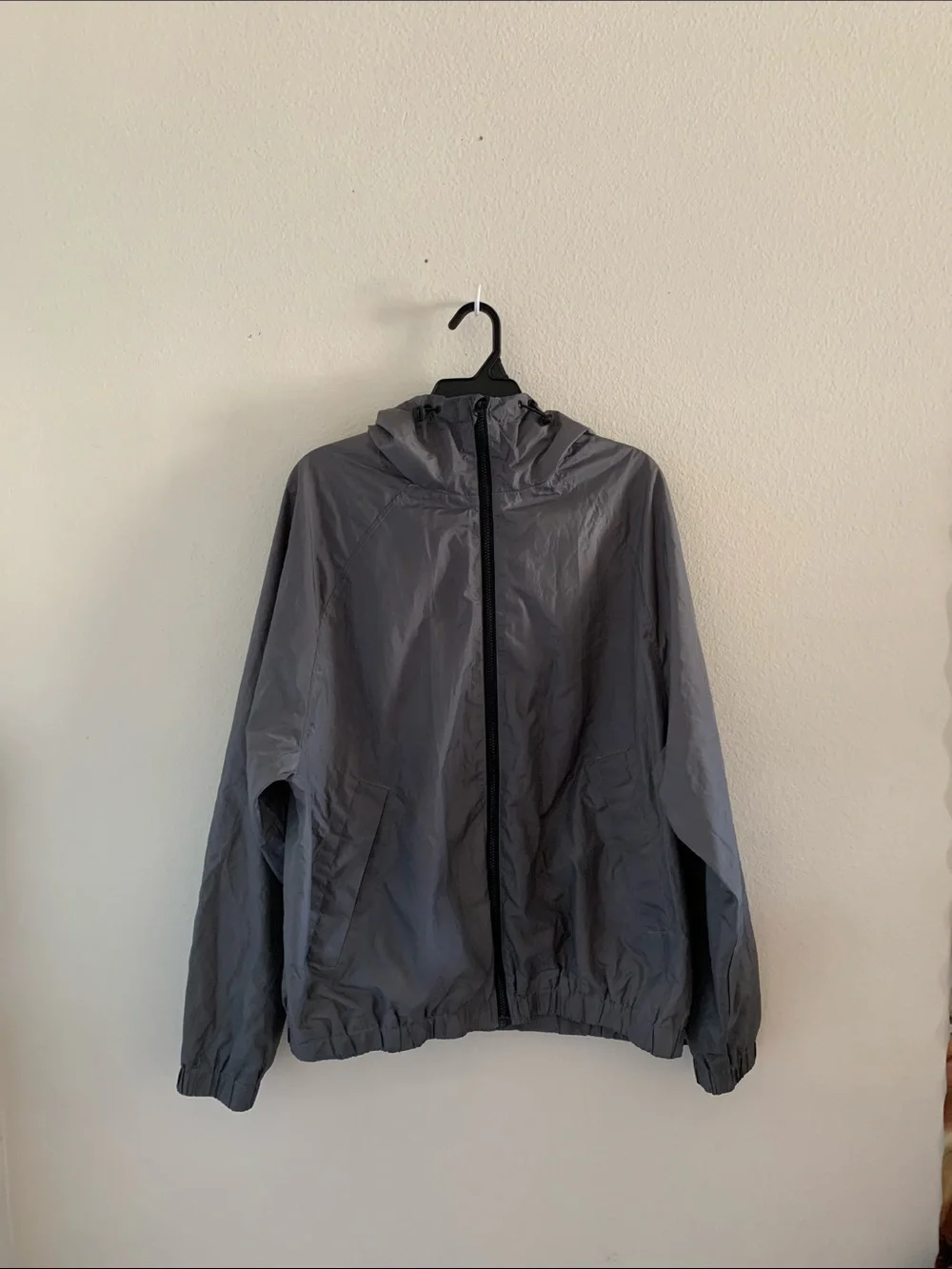 H&M Windbreaker with Hood Full Front Zipper   And front pockets